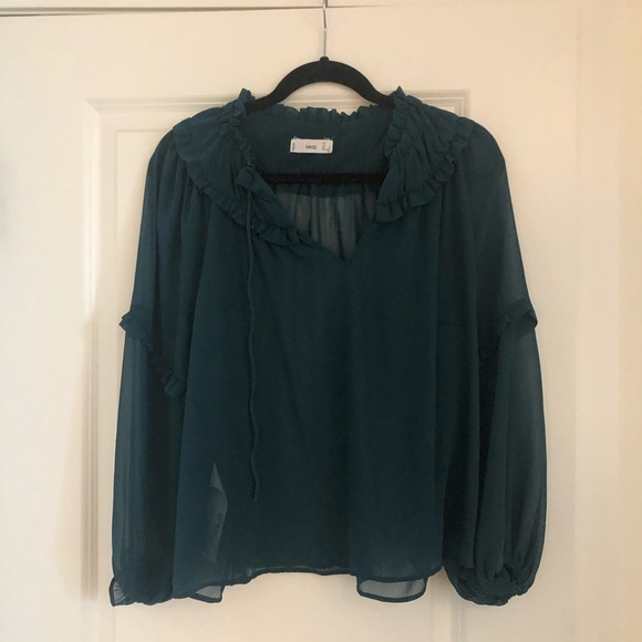 Green Mango Blouse - Picture 2 of 3